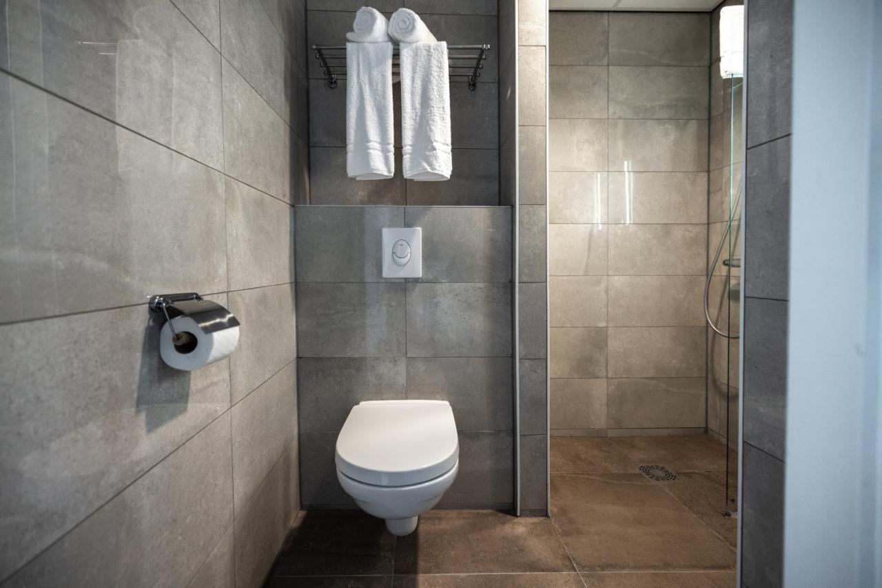 HOTELUX Amsterdam Airport Hotel Hoofddorp Buitenkant foto